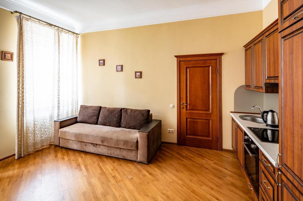 13 Franka Apartment 1 Lviv Exterior photo
